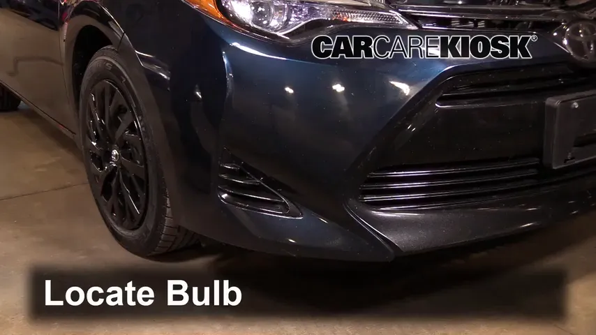 2018 Toyota Corolla XLE 1.8L 4 Cyl. Éclairage Feu antibrouillard (remplacer l'ampoule)